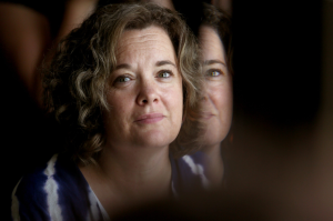 Psychic or Medium: Which Should I Choose?